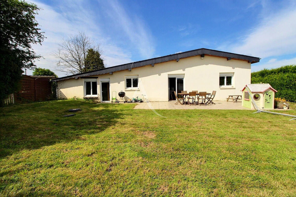 Maison à LYONS-LA-FORET