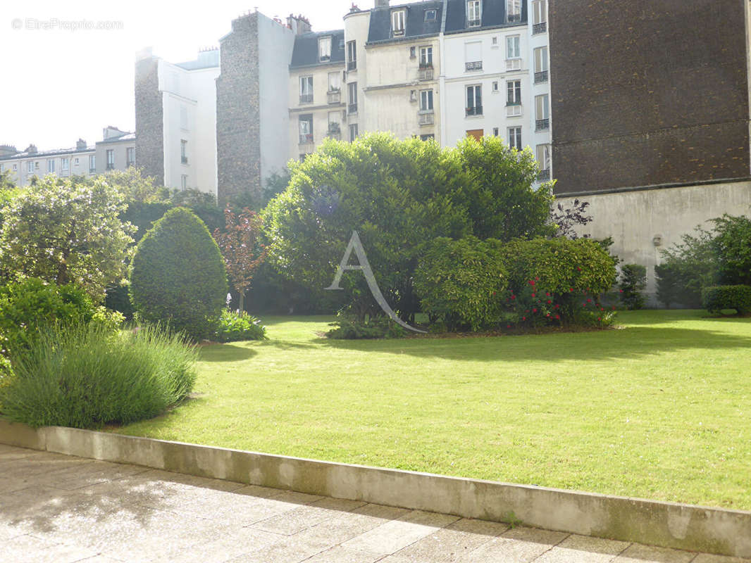 Appartement à PARIS-12E