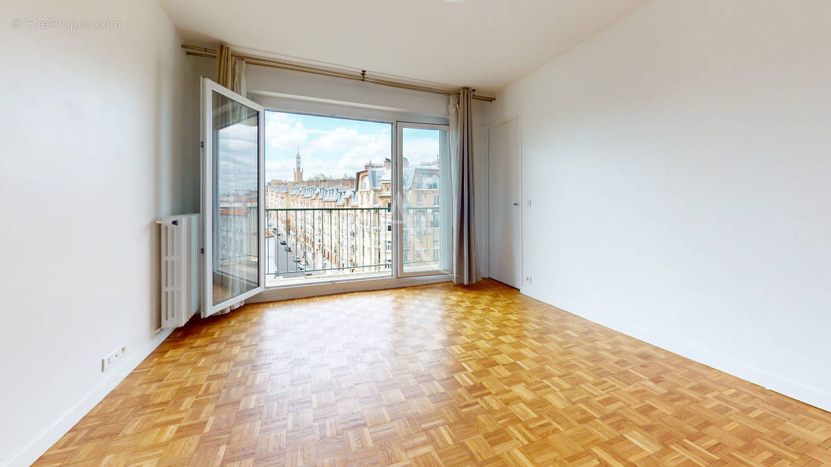 Appartement à PARIS-12E