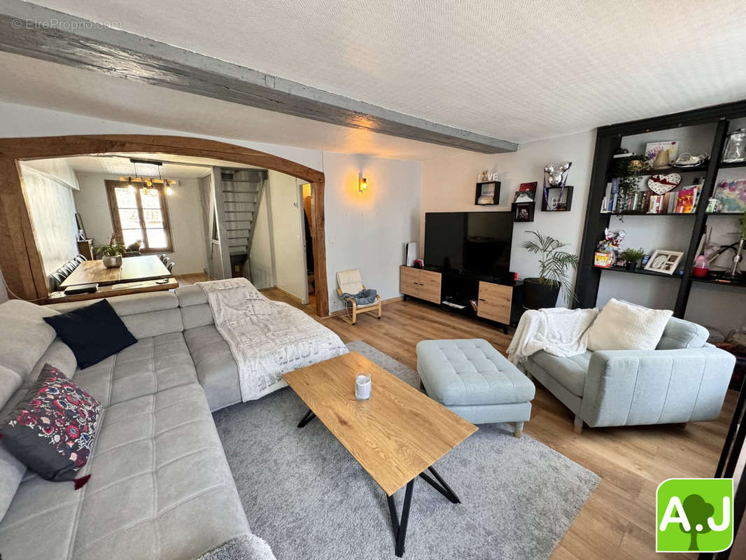 Appartement à BREVAL