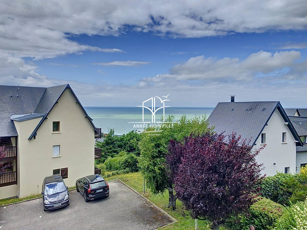 Appartement à BLONVILLE-SUR-MER