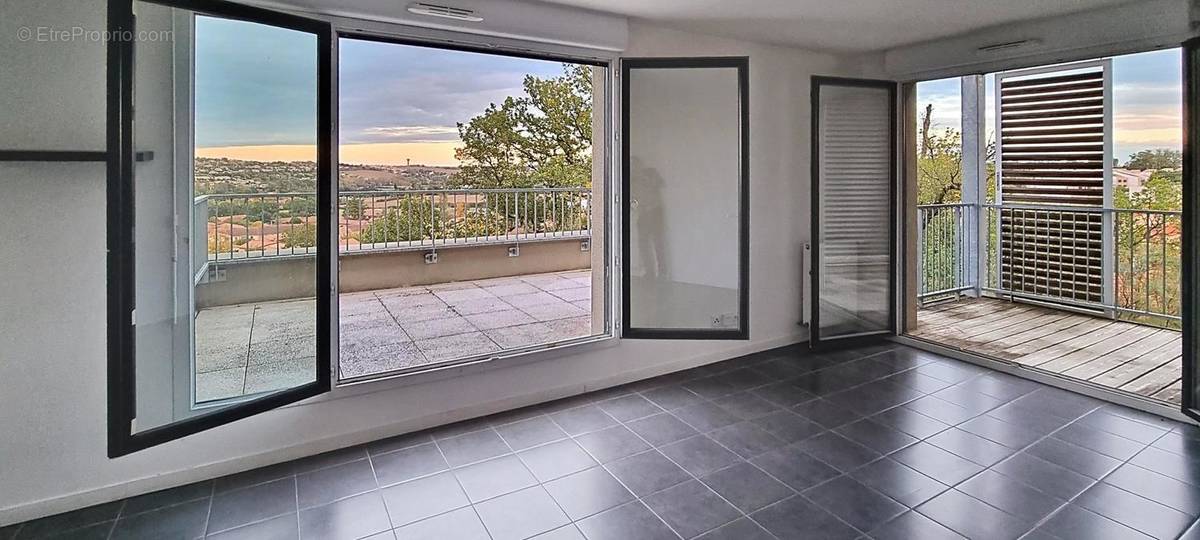 Photo 1 - Appartement à SAINT-ORENS-DE-GAMEVILLE