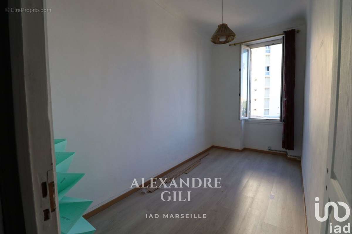 Photo 6 - Appartement à MARSEILLE-3E