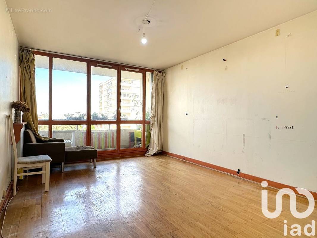 Photo 1 - Appartement à AUBERVILLIERS