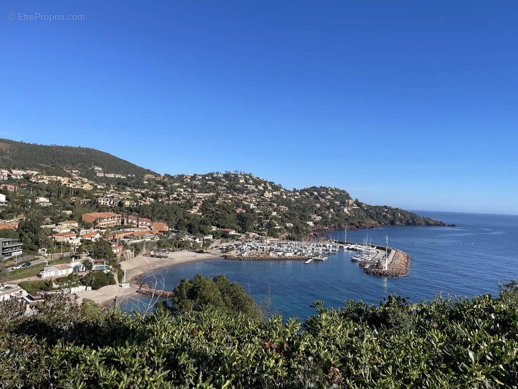 Maison à THEOULE-SUR-MER