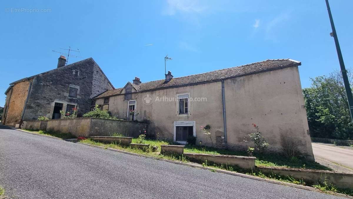 Maison à RIMAUCOURT