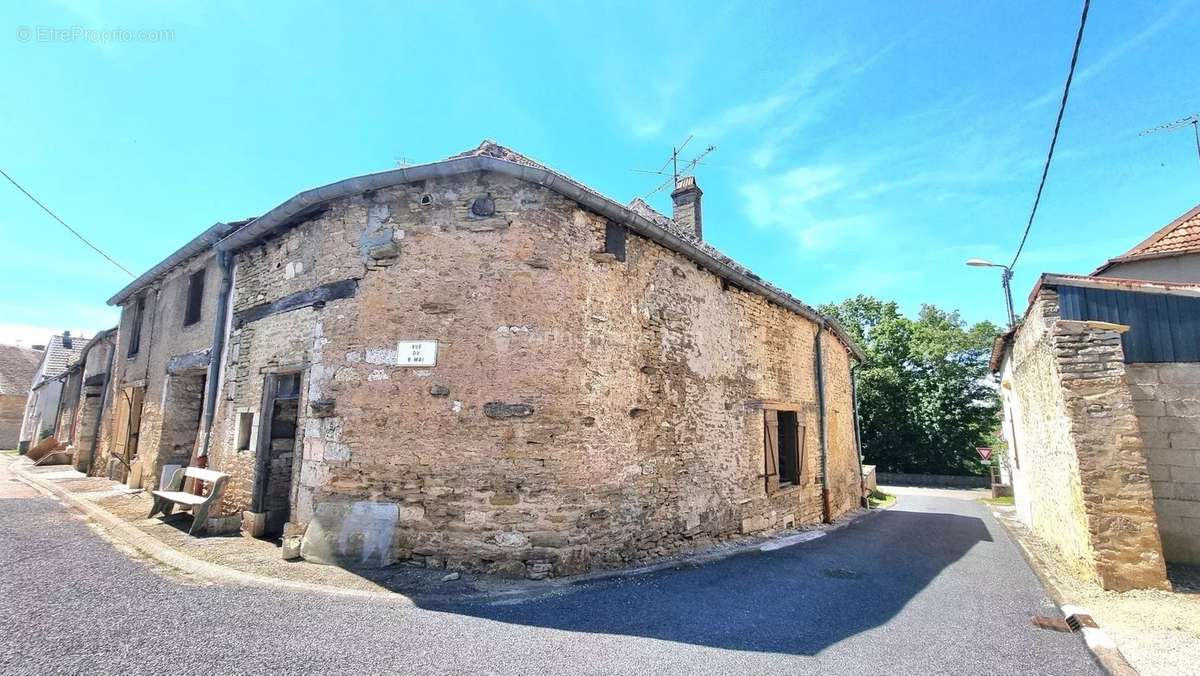 Maison à RIMAUCOURT