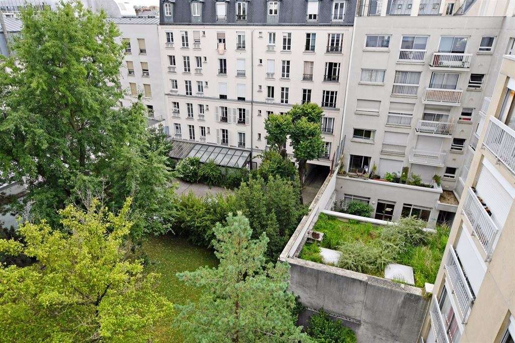 Appartement à PARIS-20E