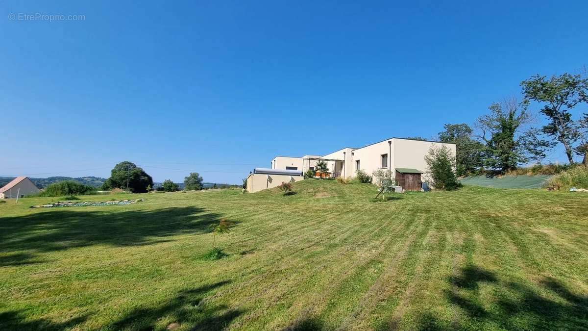 Maison à SARLAT-LA-CANEDA