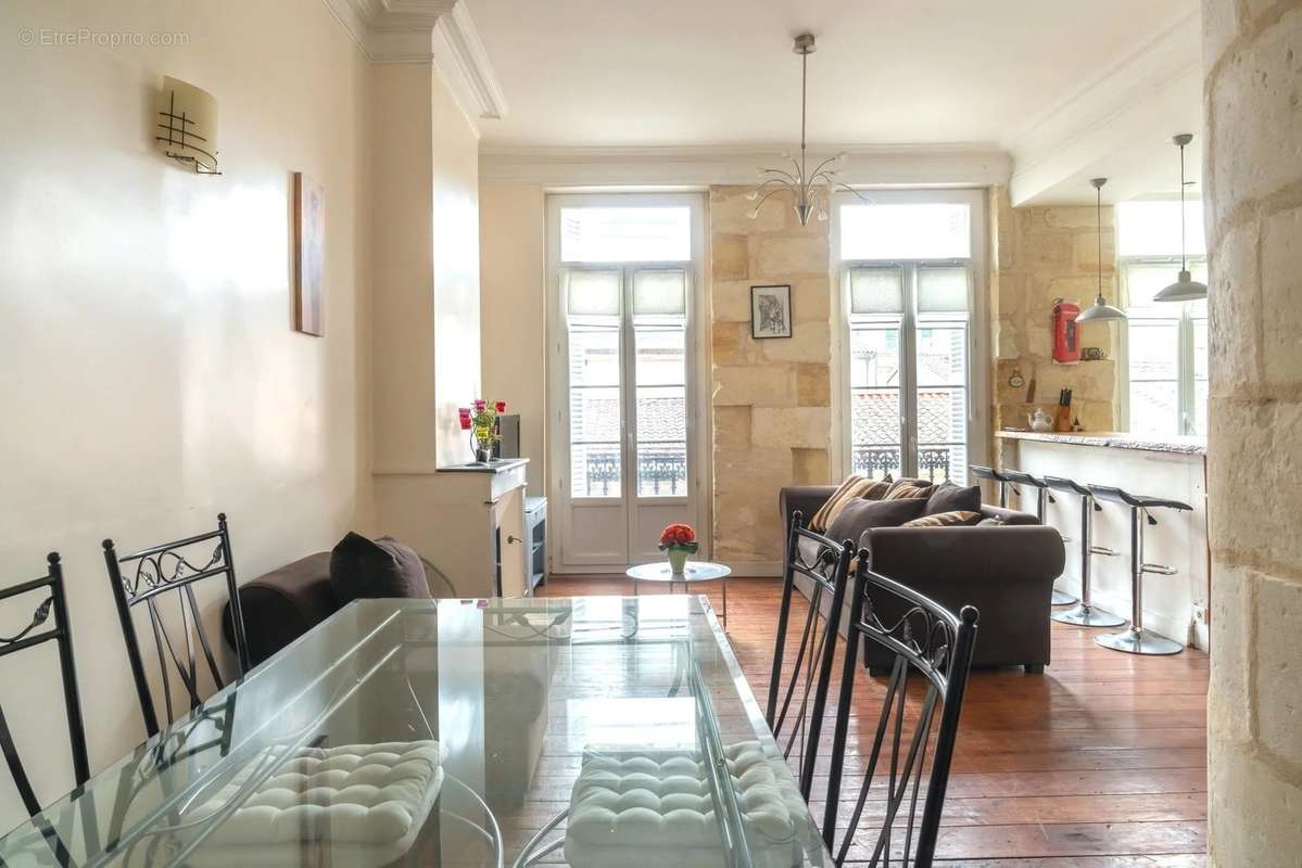 Appartement à BORDEAUX