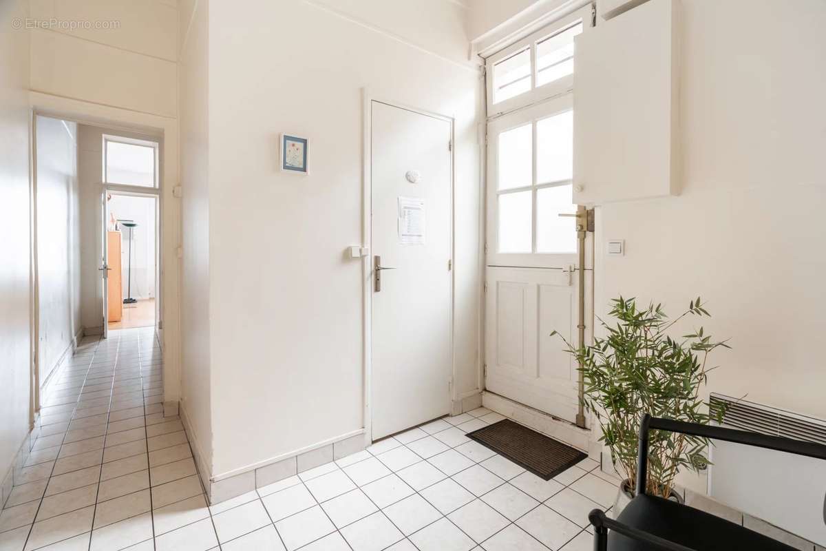 Appartement à LEVALLOIS-PERRET