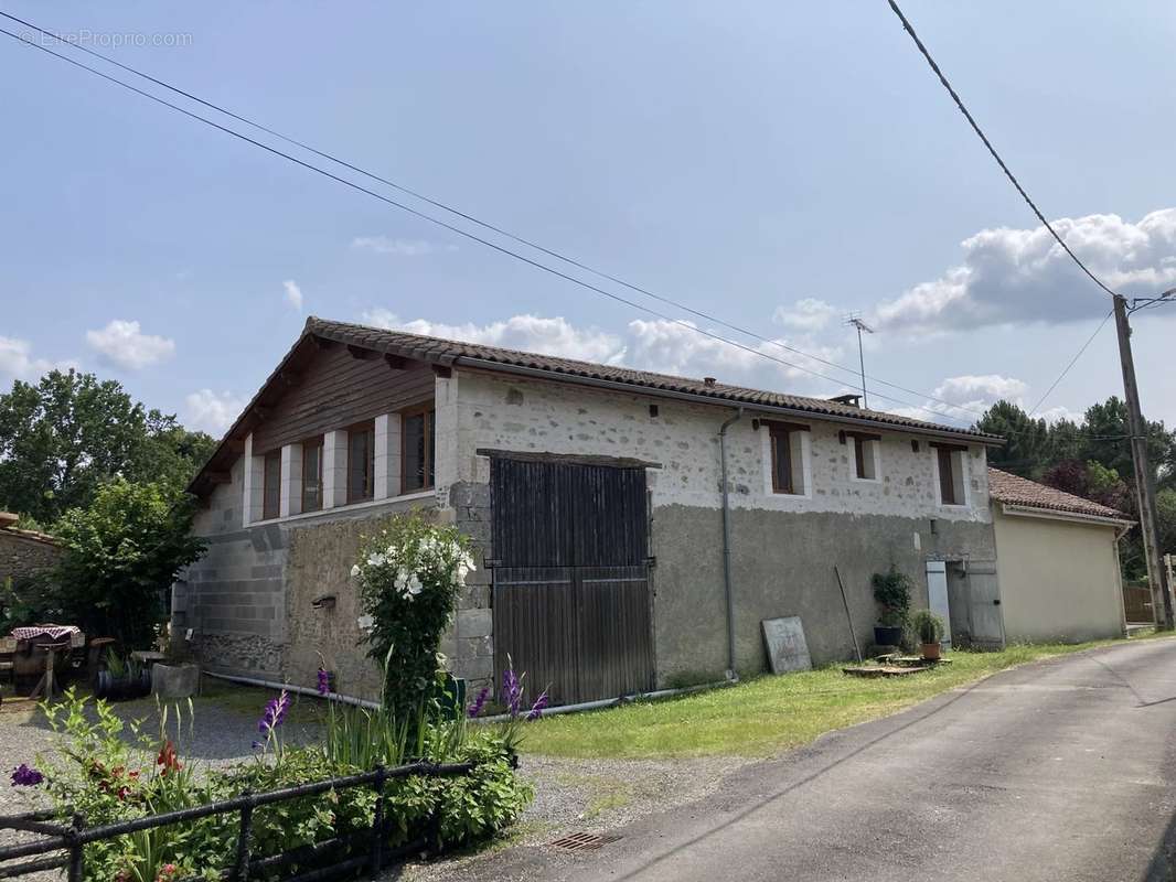 Maison à SAINT-VALLIER