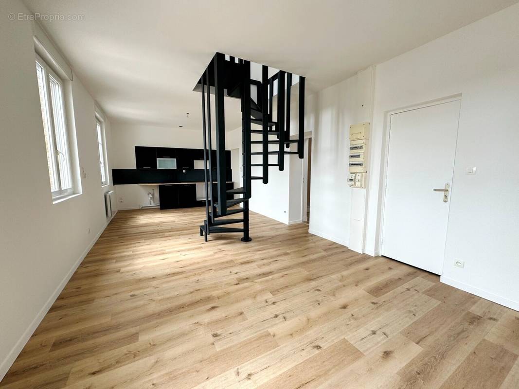 Appartement à OUVILLE-LA-RIVIERE