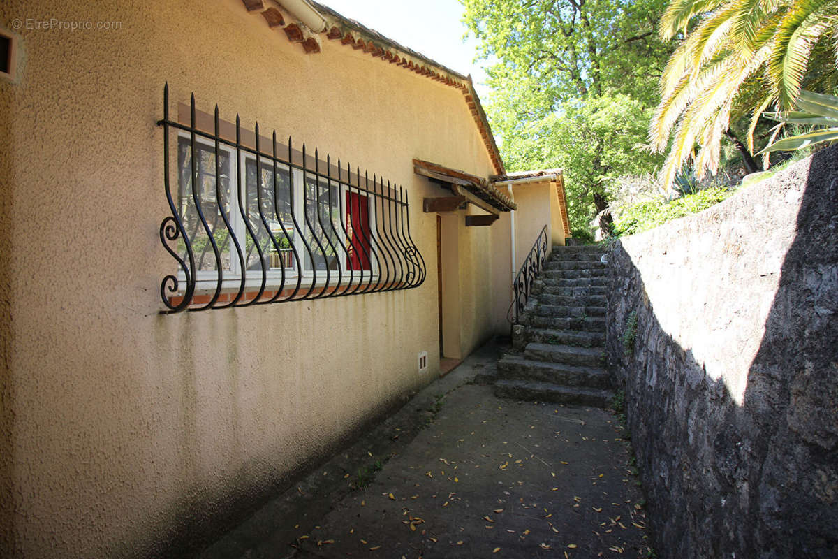 Maison à GRASSE