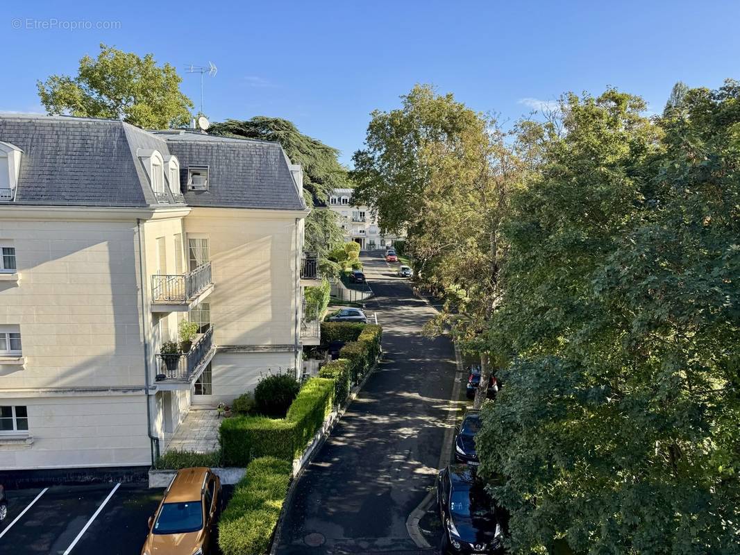 Appartement à SAINT-FARGEAU-PONTHIERRY