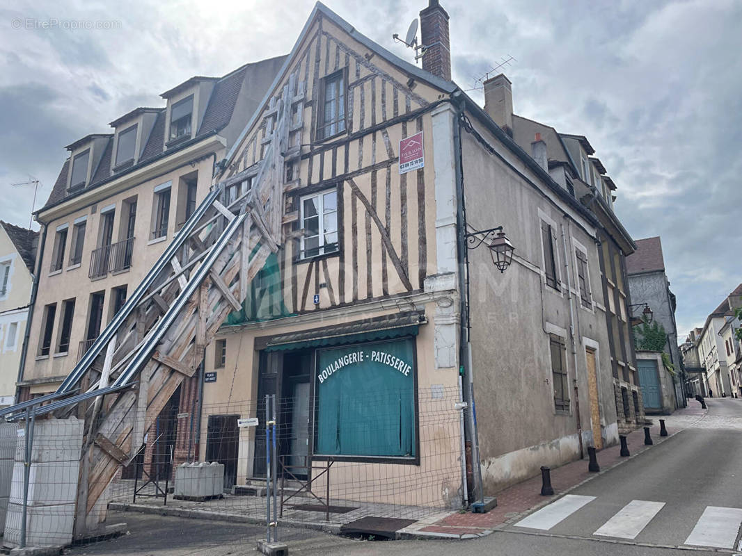 Maison à AUXERRE