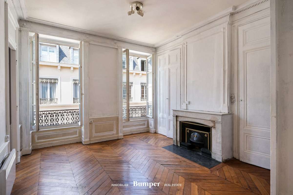 Appartement à LYON-1E