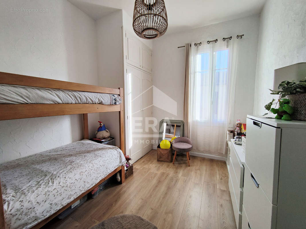 Appartement à CHATEAURENARD