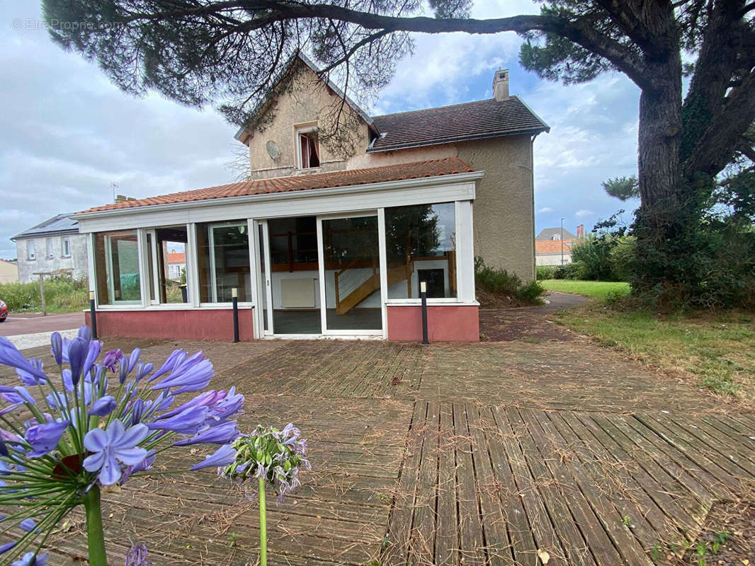 Maison à VIEILLEVIGNE