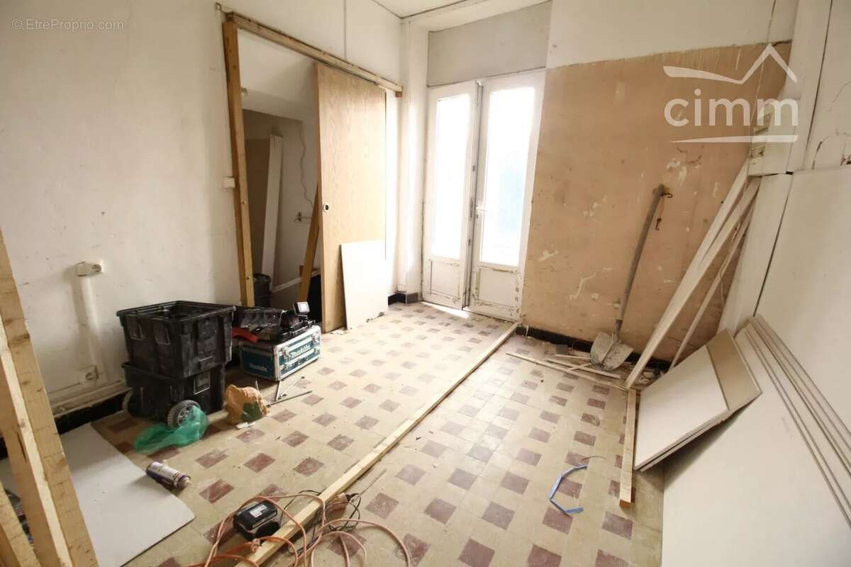 Appartement à RENNES-LES-BAINS