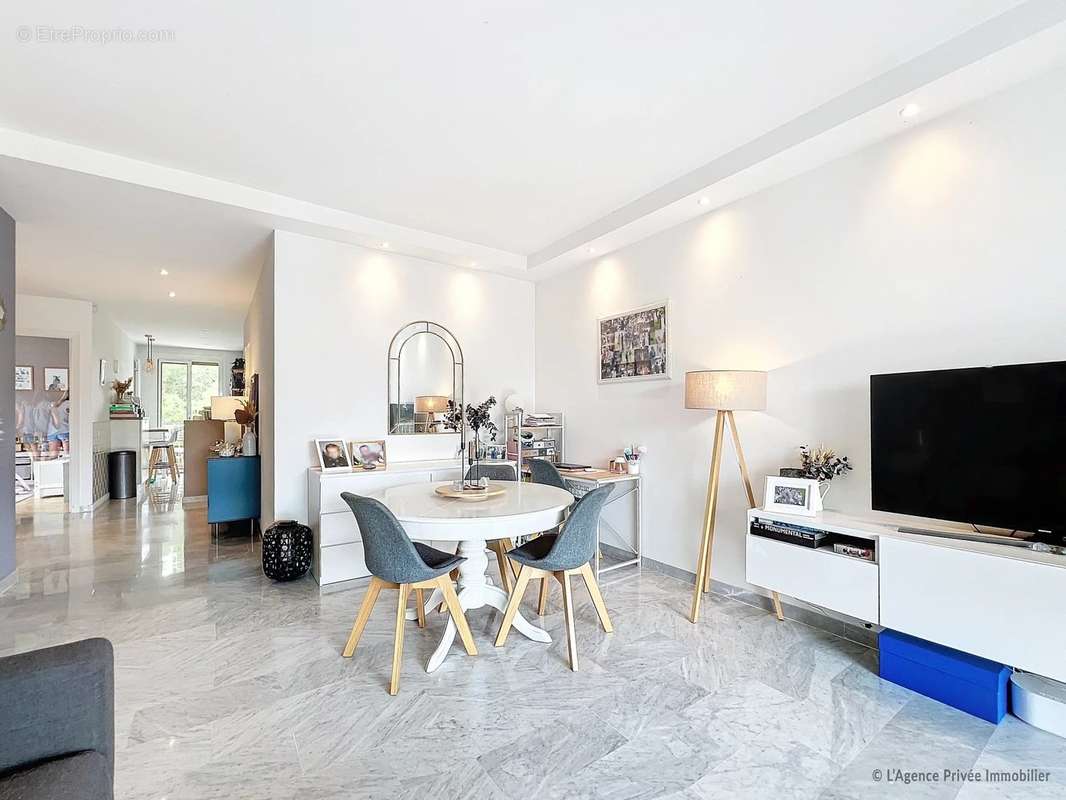 Appartement à CAGNES-SUR-MER