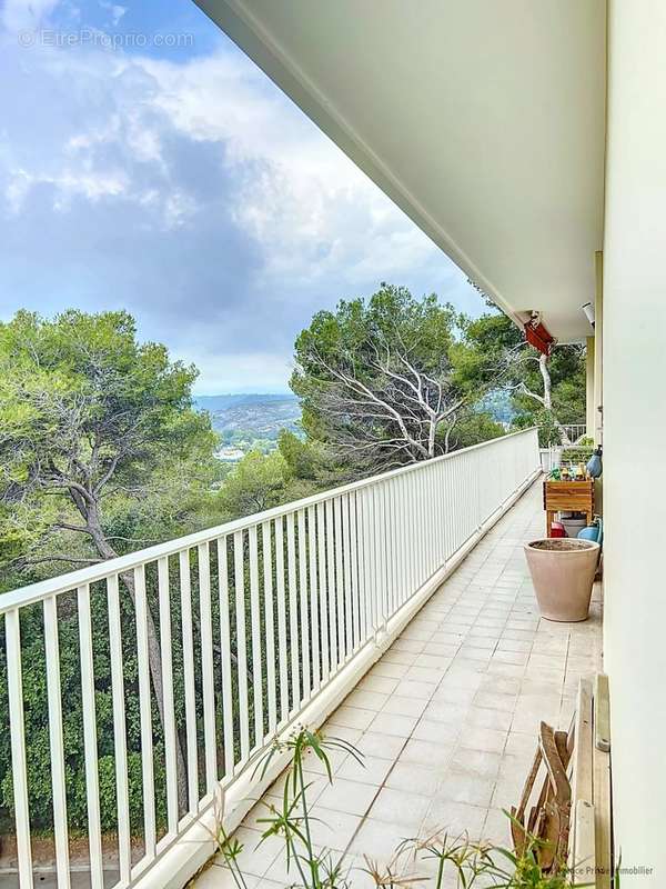 Appartement à CAGNES-SUR-MER