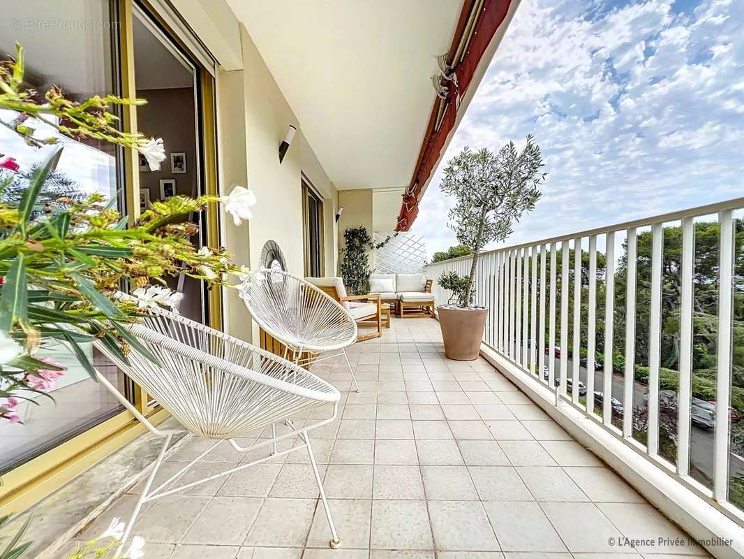 Appartement à CAGNES-SUR-MER