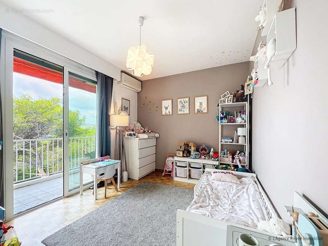 Appartement à CAGNES-SUR-MER