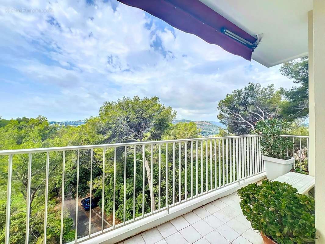 Appartement à CAGNES-SUR-MER