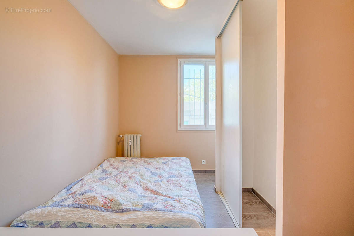 Appartement à MARSEILLE-13E