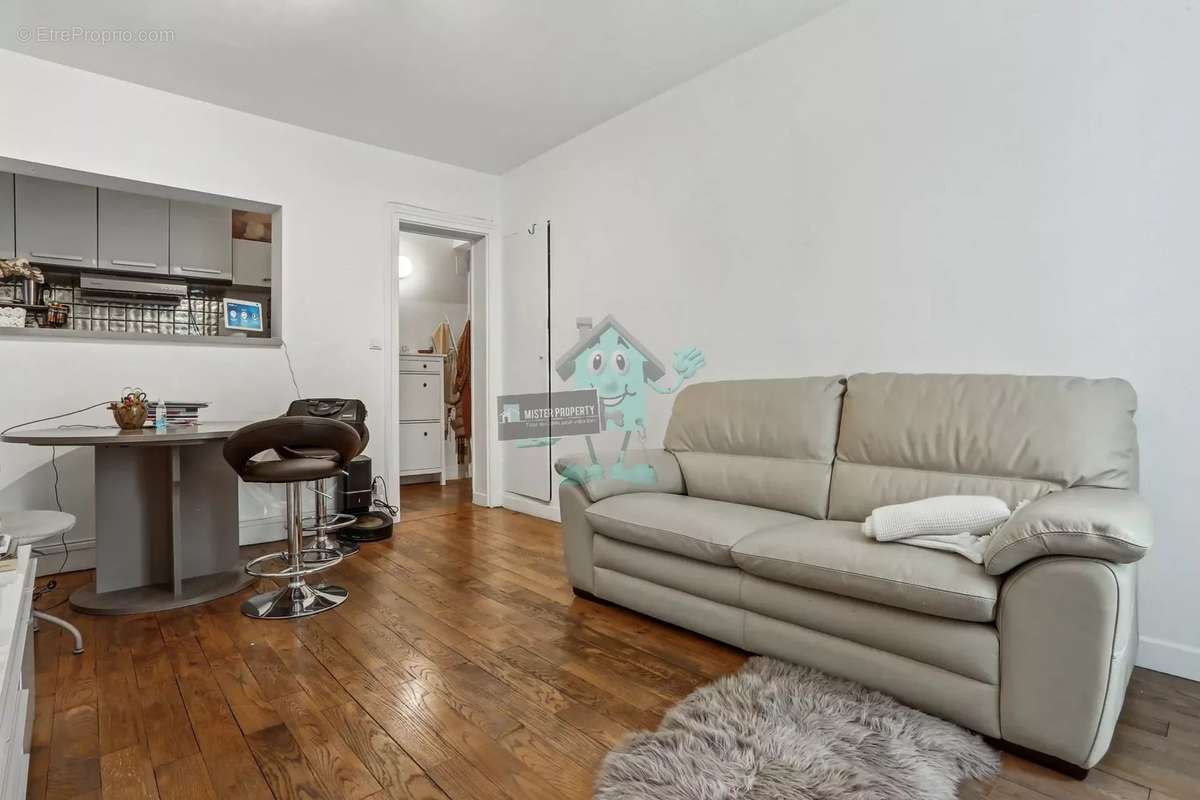 Appartement à LEVALLOIS-PERRET