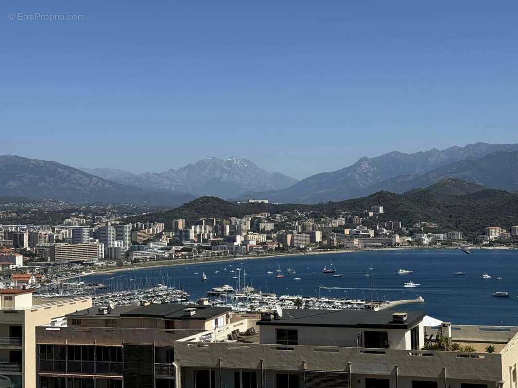 Appartement à AJACCIO