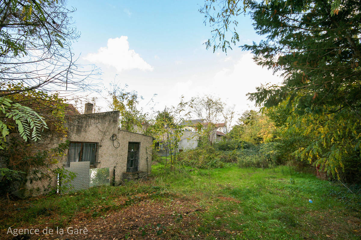 Terrain à HOUILLES