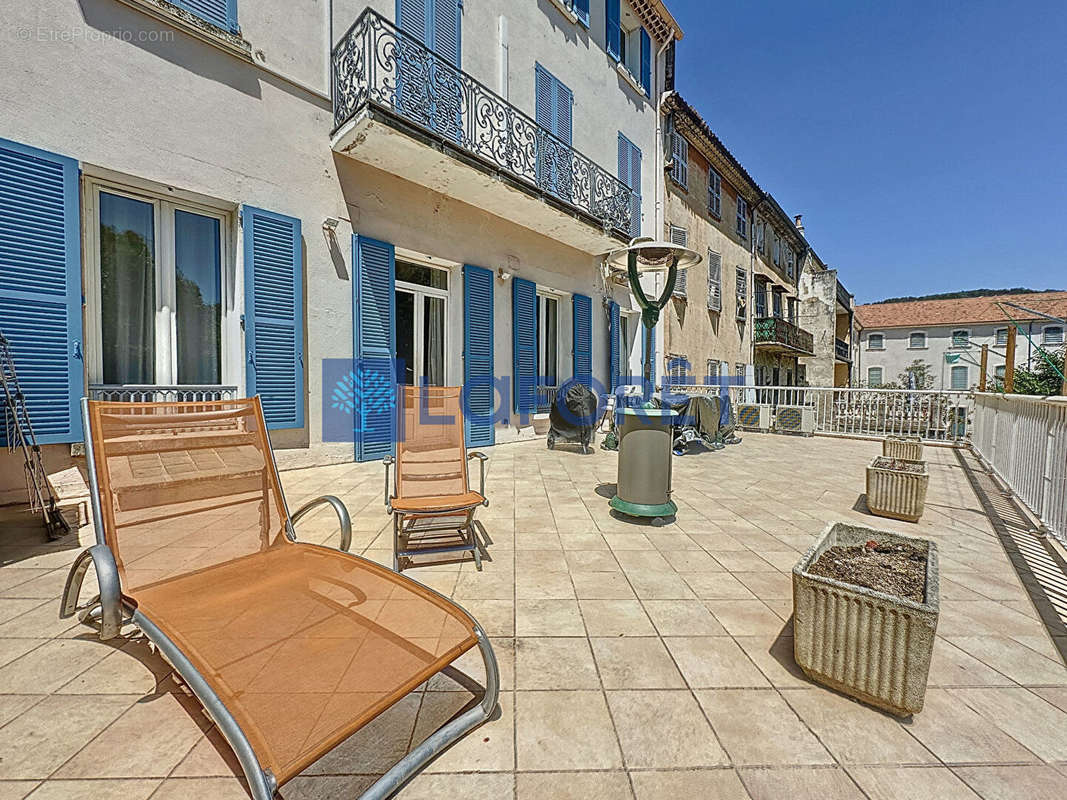 Appartement à DRAGUIGNAN