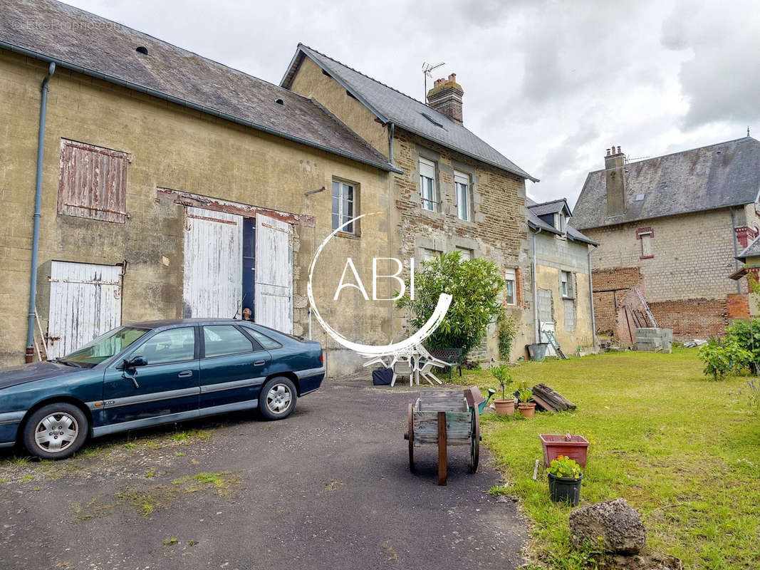 Maison à BEAULANDAIS