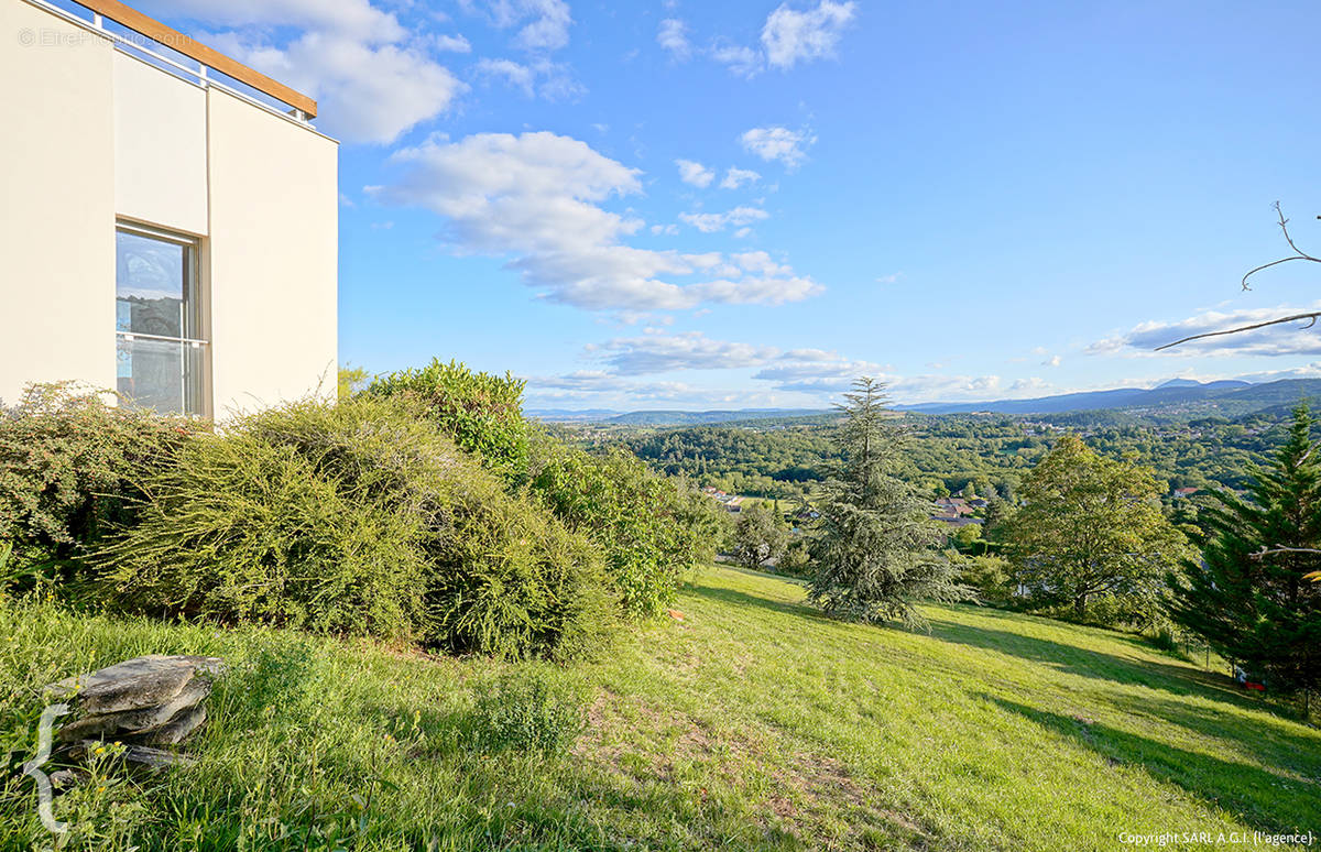 Maison à CHATELGUYON