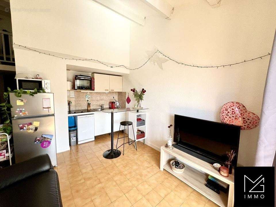 Appartement à SIX-FOURS-LES-PLAGES