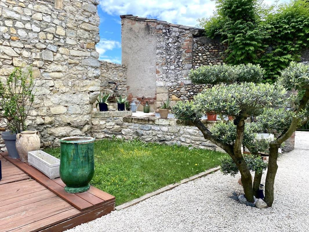 Maison à BOUCOIRAN-ET-NOZIERES