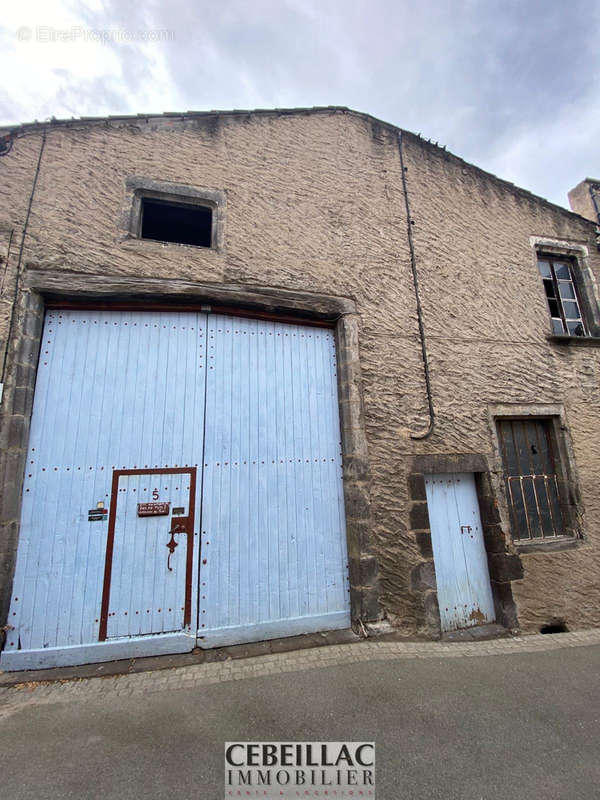 Maison à CLERMONT-FERRAND