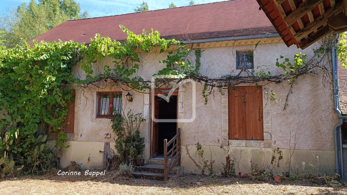 Maison à CHERVEIX-CUBAS