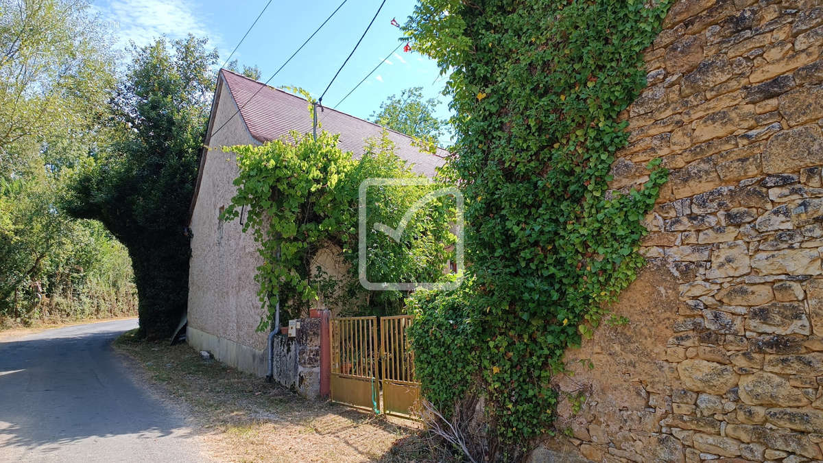 Maison à CHERVEIX-CUBAS