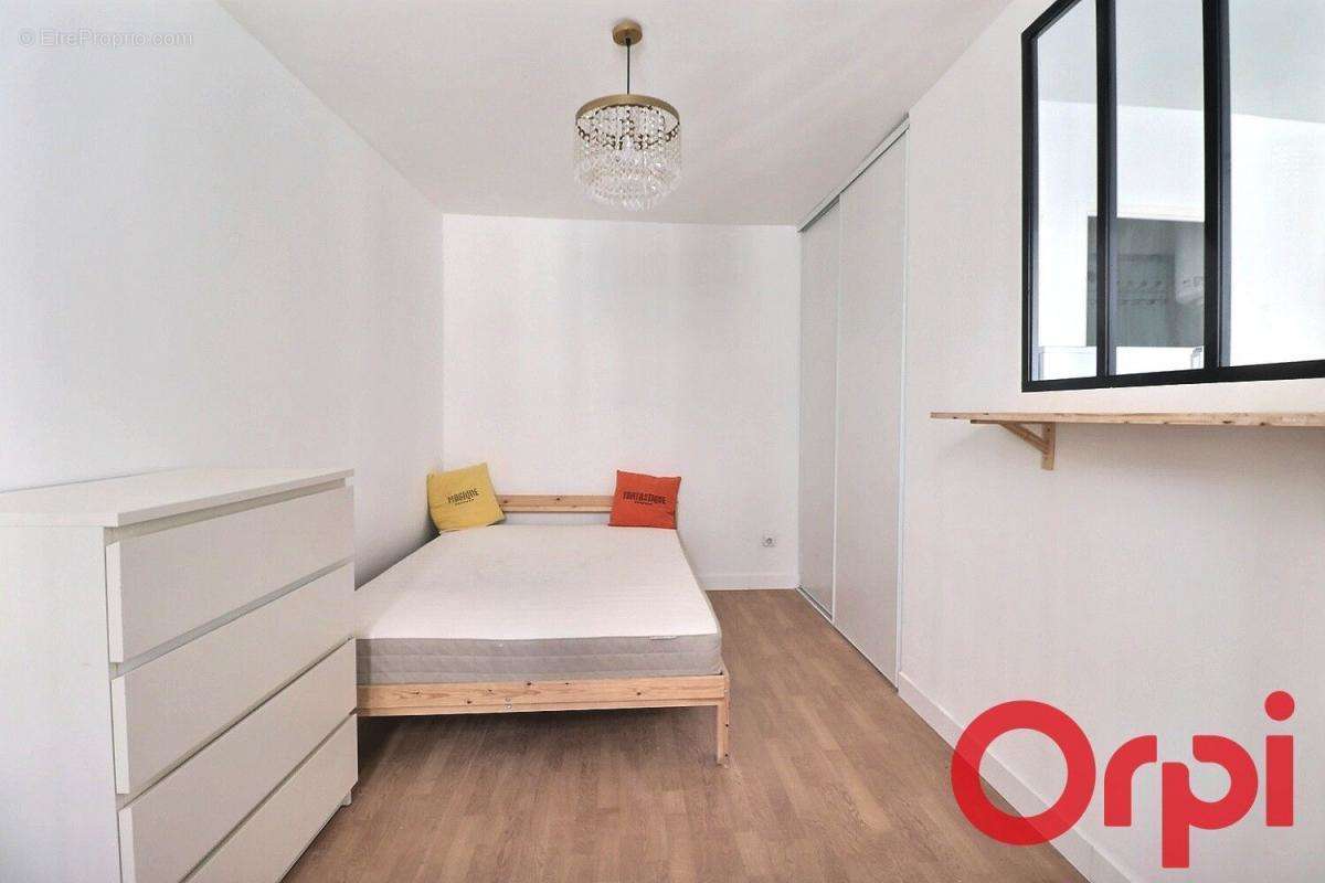 Appartement à MARSEILLE-7E