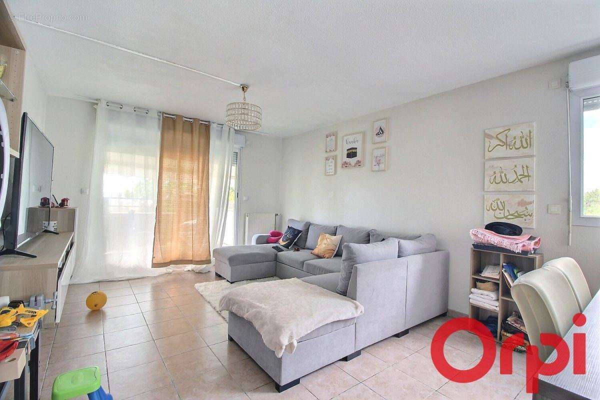 Appartement à MARSEILLE-14E