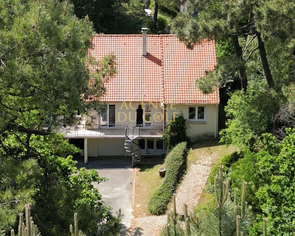 Maison à CUCQ