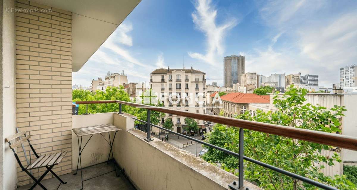 Appartement à AUBERVILLIERS