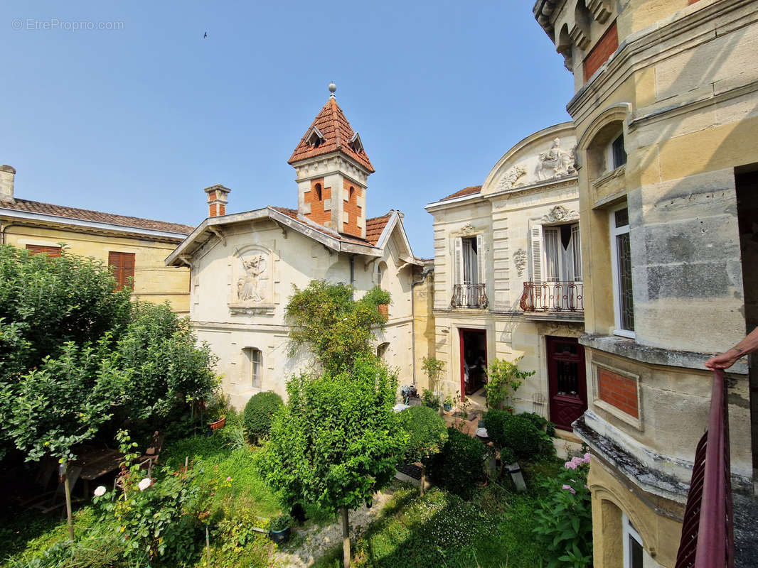 Maison à ISLE-SAINT-GEORGES