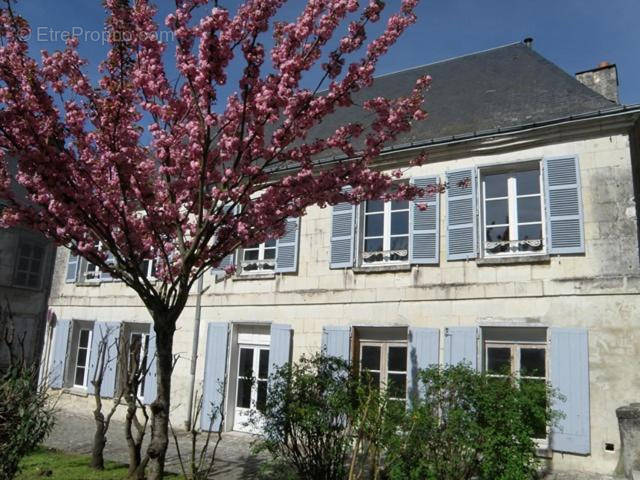 Maison à LOCHES