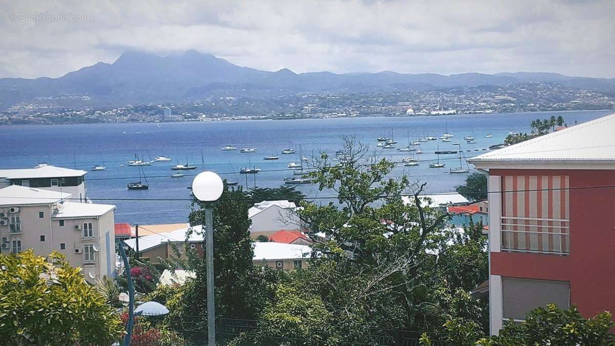 Appartement à LES TROIS-ILETS