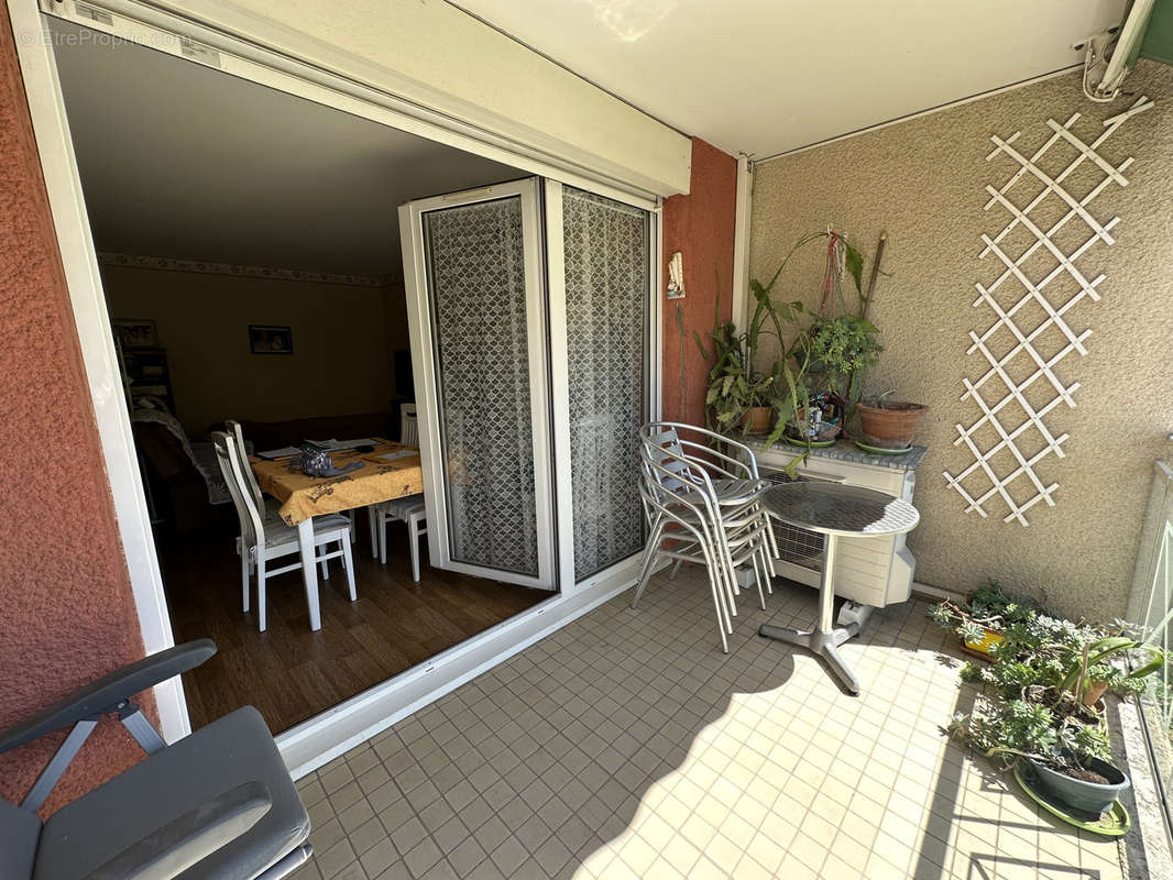 Appartement à HYERES