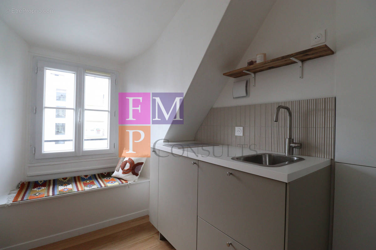 Appartement à PARIS-11E